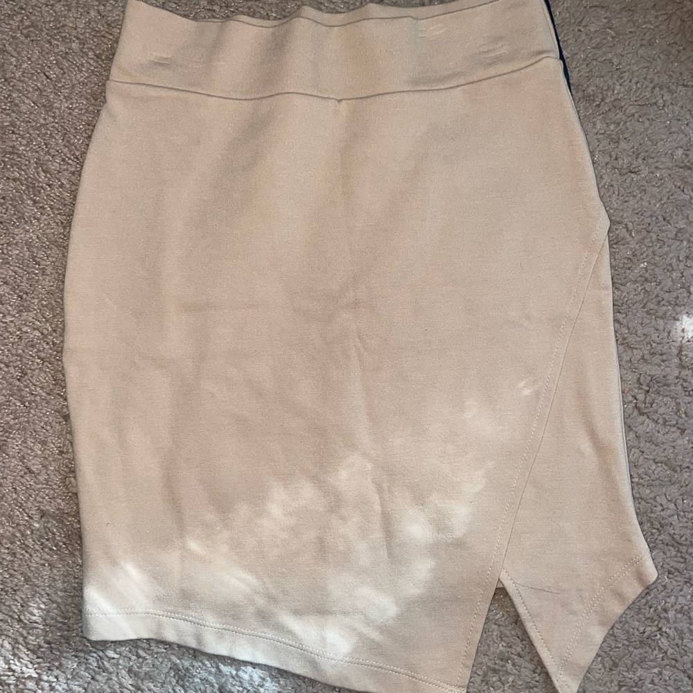 Forever 21 skirt